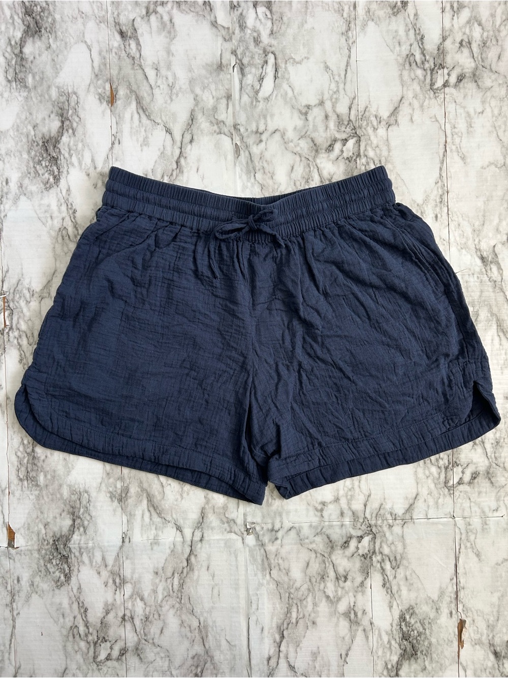 Pact women’s size large coastal Double Gauze Curved Hem Shorts organic cotton